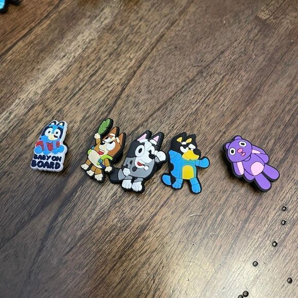 Blue Dog and Friends Shoe Charms - Picture 2 of 3